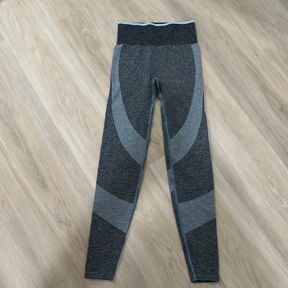 PINK seamless leggings